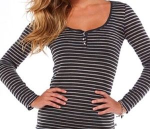 JUICY COUTURE Gray Striped Ribbed Henley